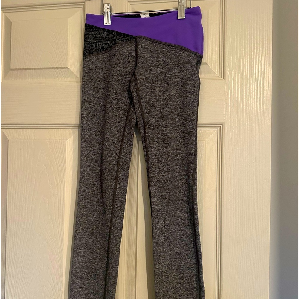 Ivivva gray pants.